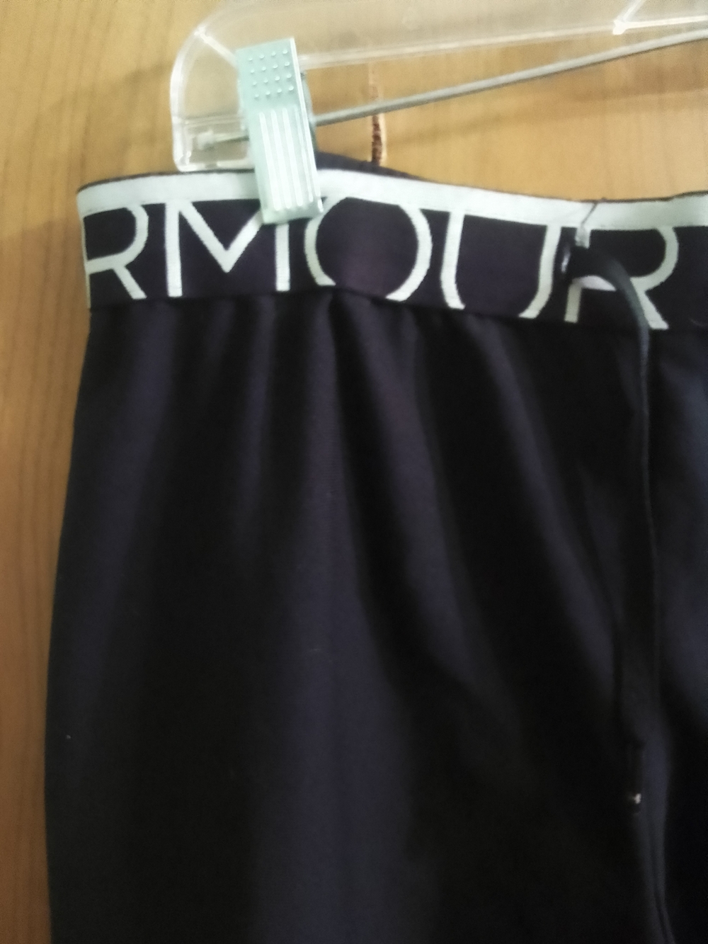 Under Armour Women’s Black Loose Heat Gear Size Large Athletic Shorts - Picture 9 of 9